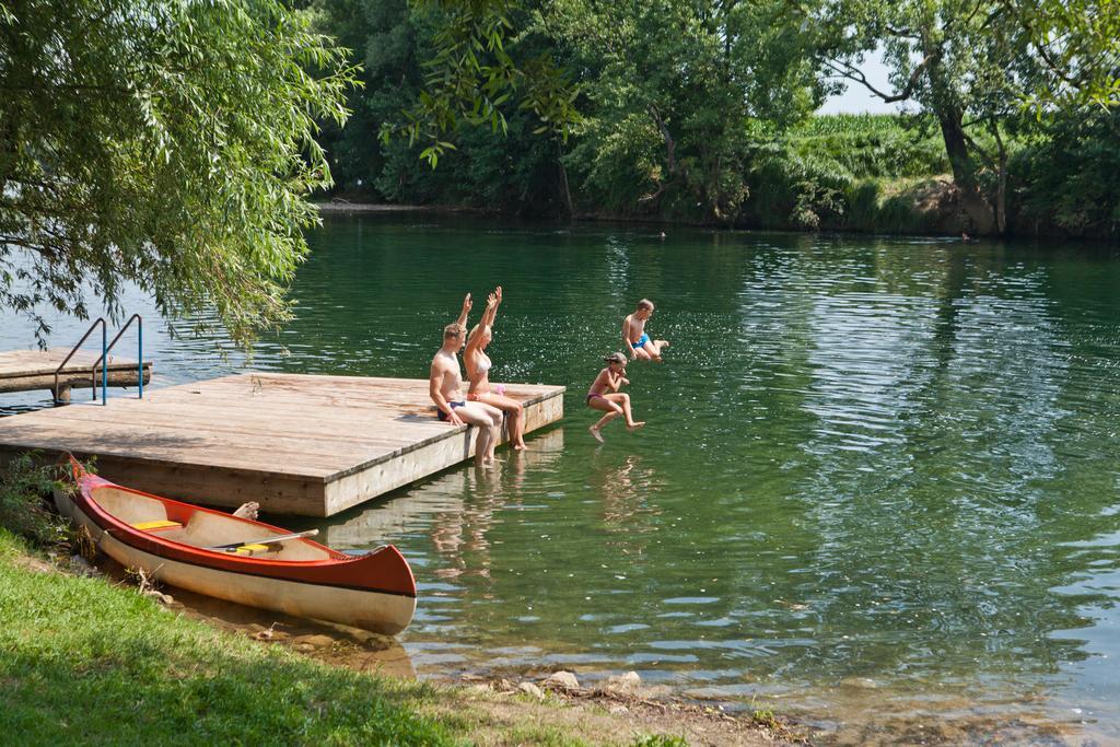 Holiday Resort & Camping Bela Krajina - River Kolpa Metlika Exterior foto